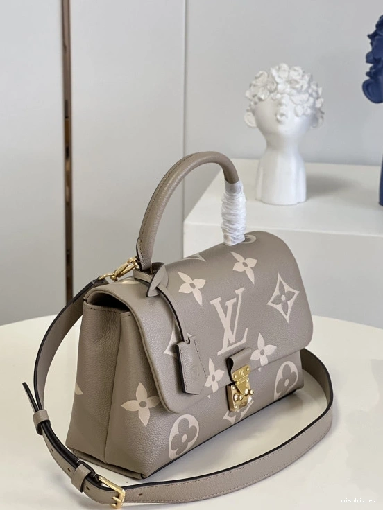 WIS MADELEINE LOUIS VUITTON MM 0821